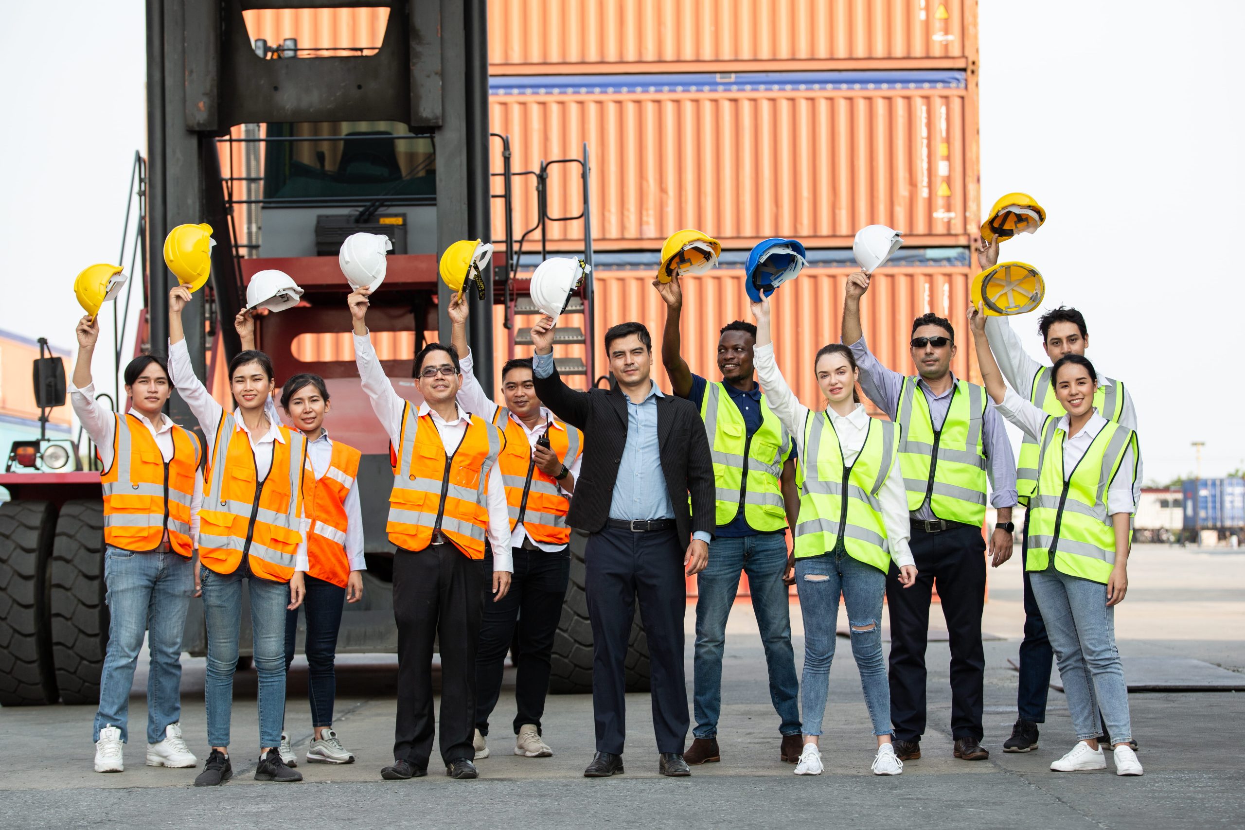 Logistics and Cargo: Securing the Supply Chain in Dubai