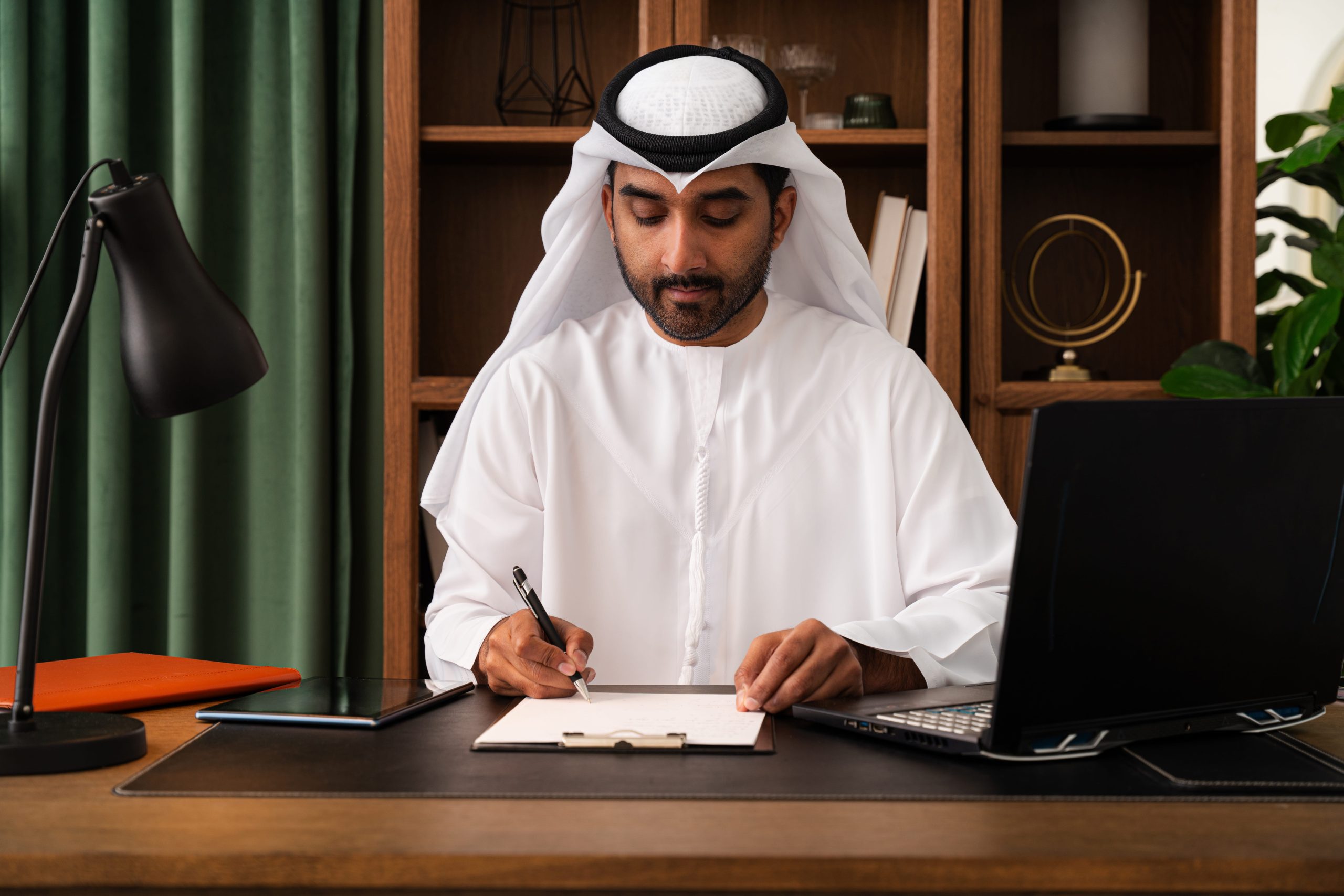 Insurance for Freelancers in Dubai: Making the Move to a Company License