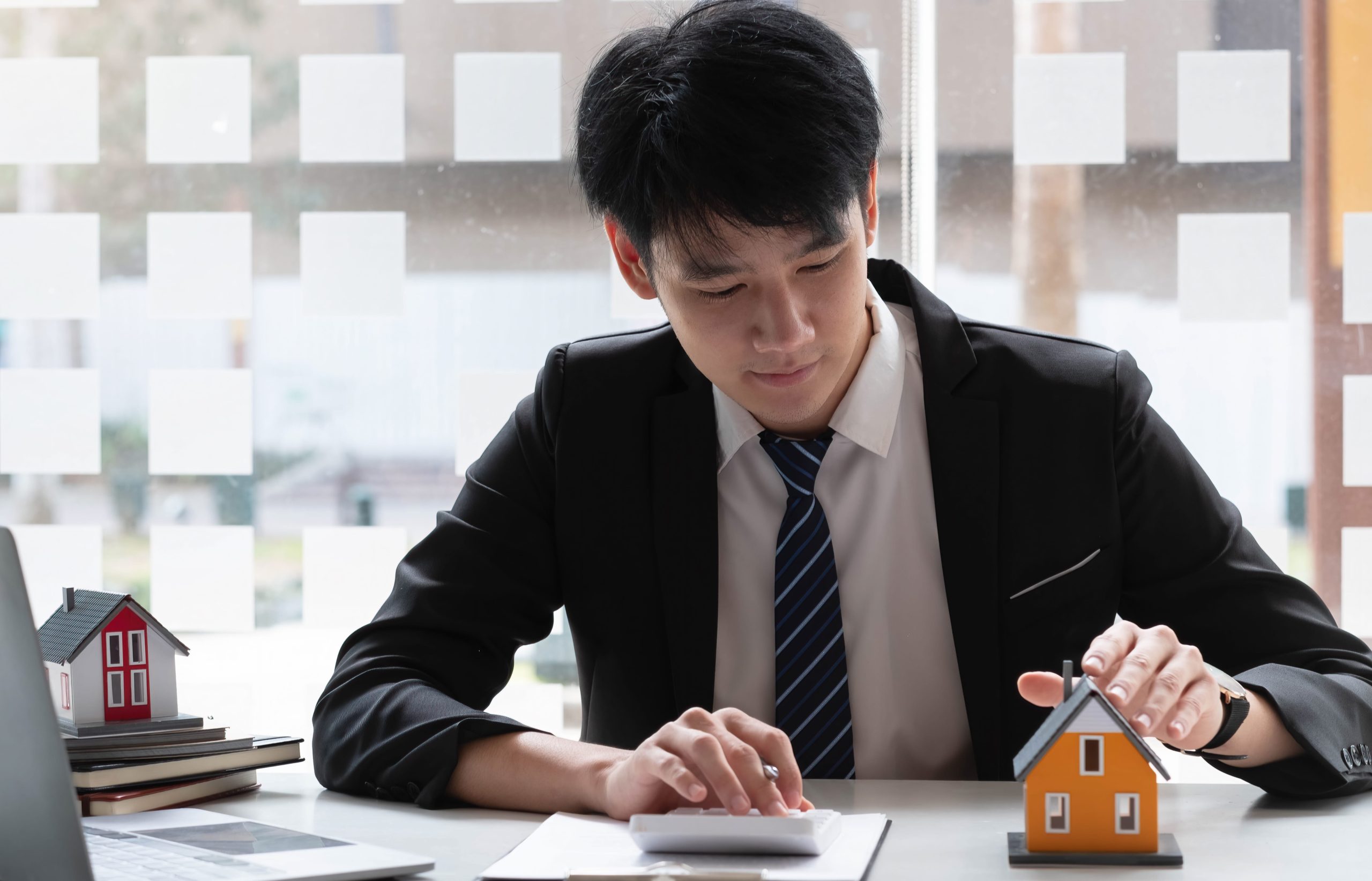 Real Estate Agencies: Professional Risks in a Booming Market