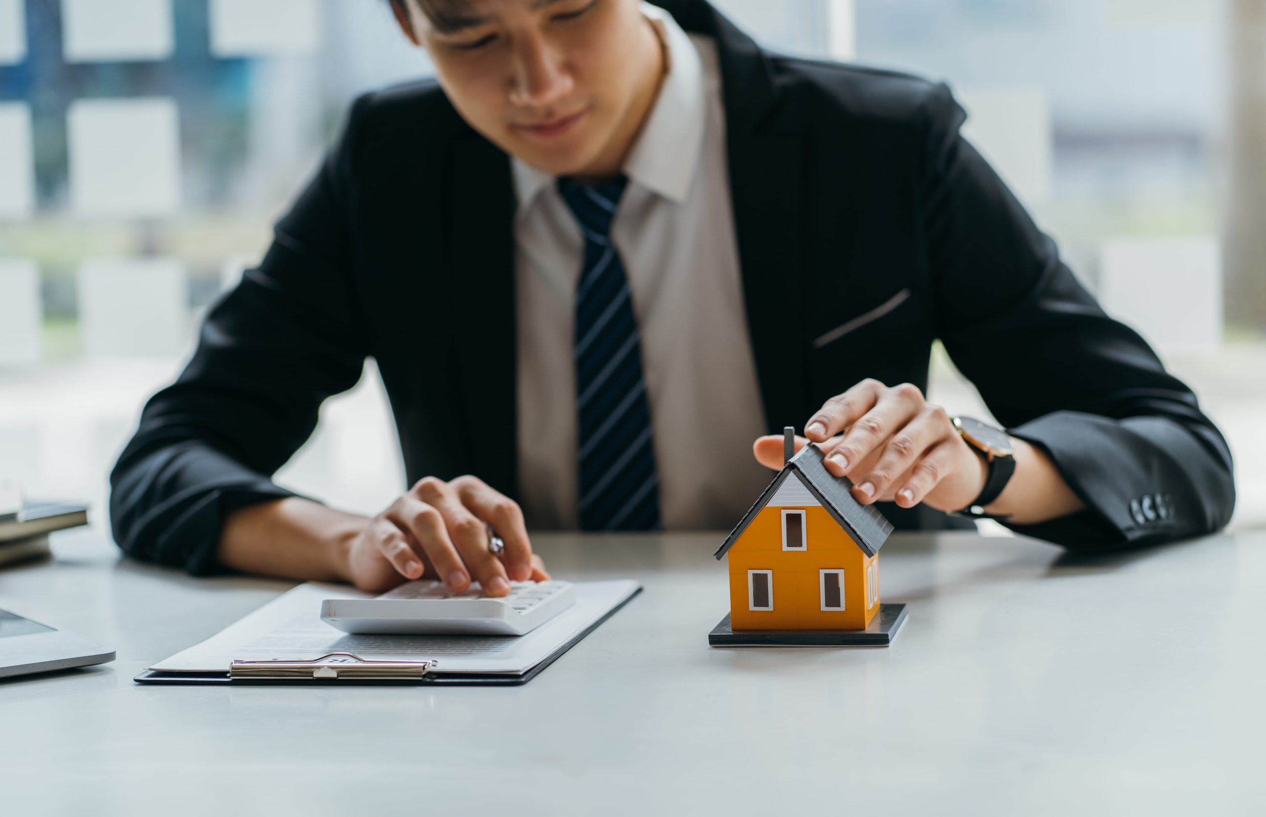 A Guide to Property All Risk Insurance Coverage for New Investors